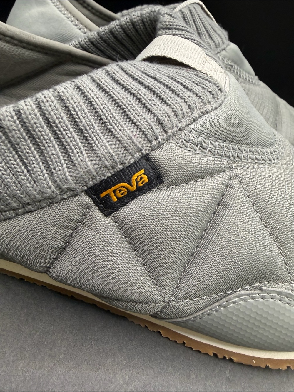 Teva - ReEmber Women's Quilted Slip-On Sneakers in Light Gray- Size:9 - Picture 3 of 8